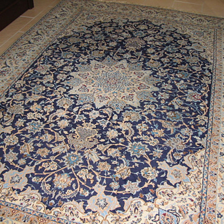 Alfombra de seda hecha a mano